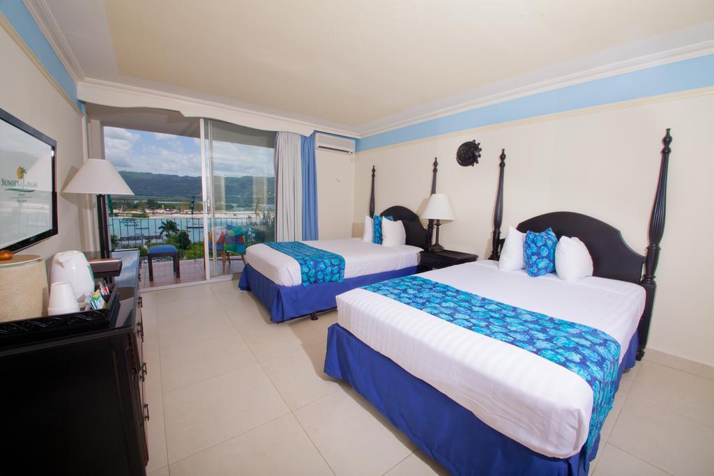Sunscape Splash Montego Bay Resort And Spa Номер фото